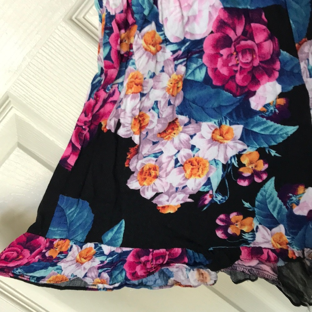 Floral romper - Picture 3 of 5